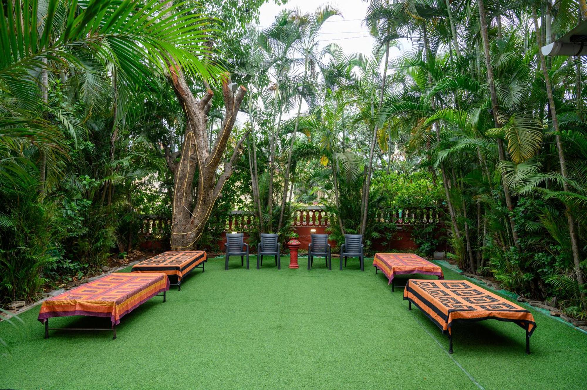 Girivihar Holiday Club - Pure Veg Lonavala Dış mekan fotoğraf