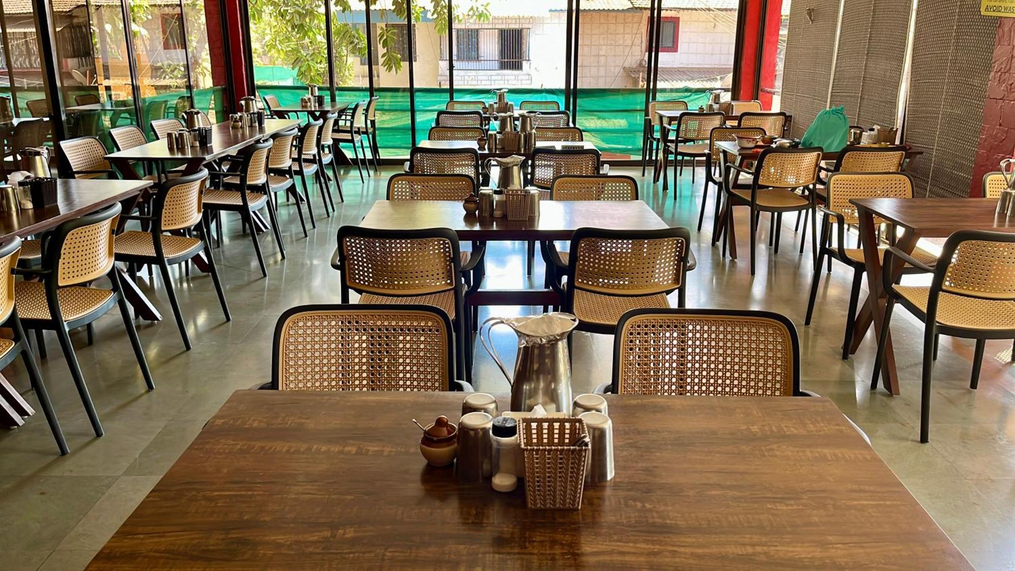Girivihar Holiday Club - Pure Veg Lonavala Dış mekan fotoğraf