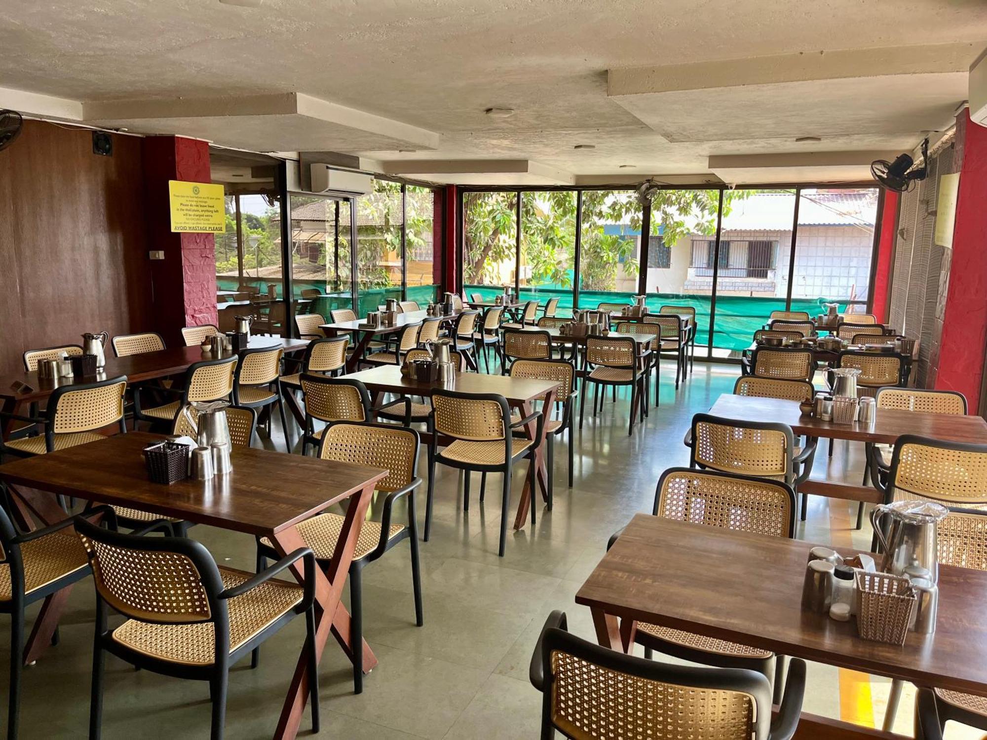 Girivihar Holiday Club - Pure Veg Lonavala Dış mekan fotoğraf